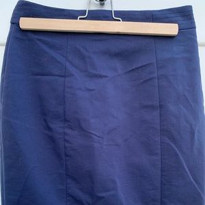 H&M - Women’s Navy Blue Pencil Skirt w/Zipper - Size 6
